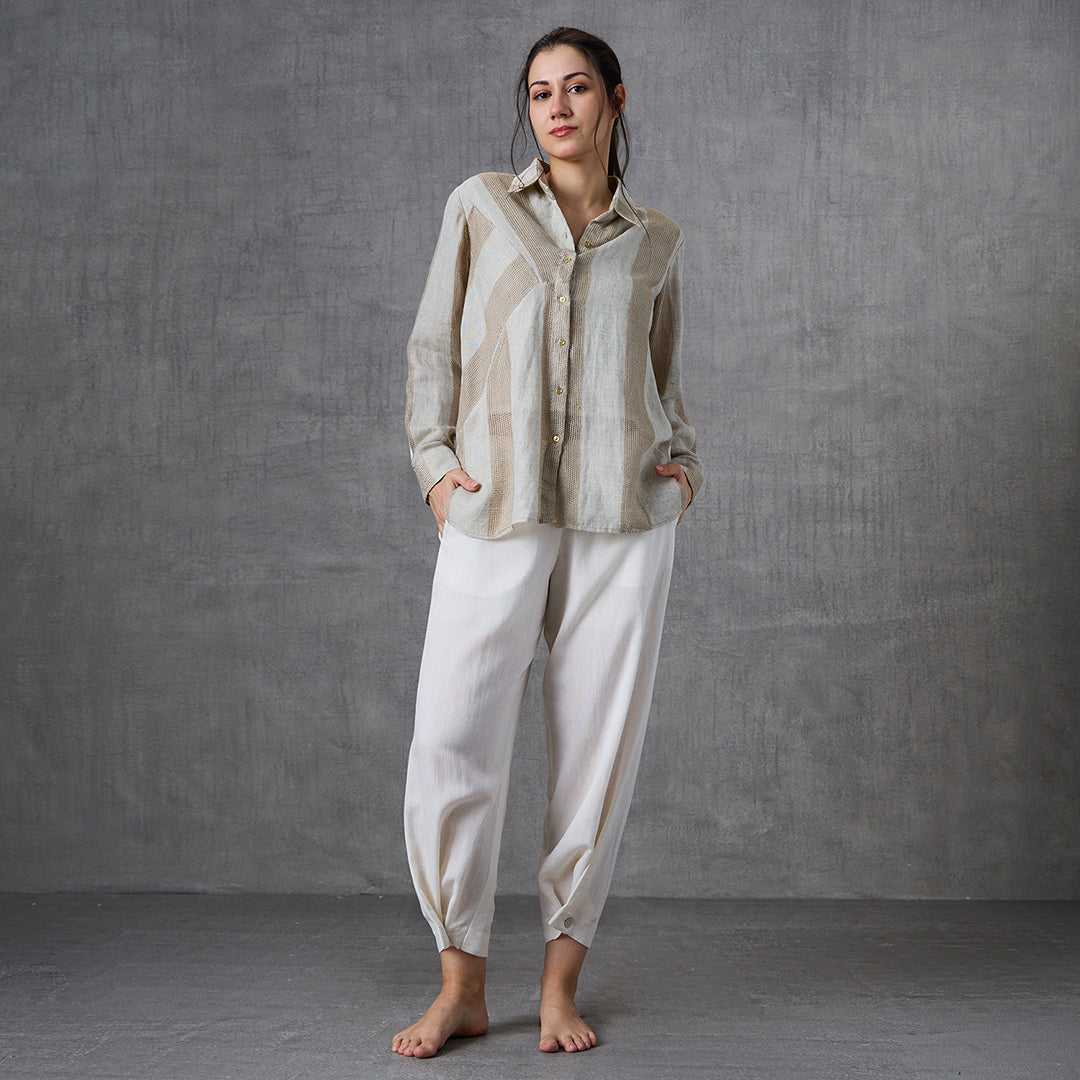 Liga Top with Button on Hem Pant